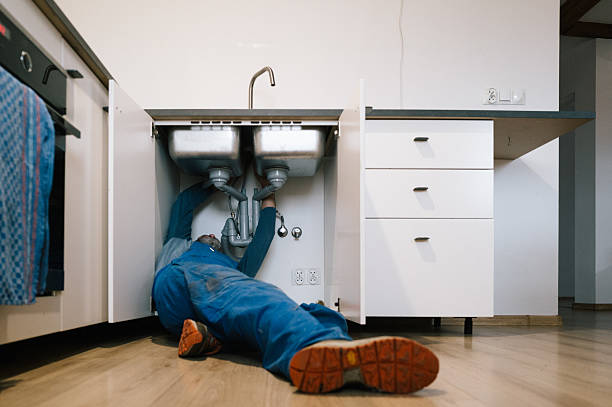Professional Emergency Plumber technician working in Donora, PA